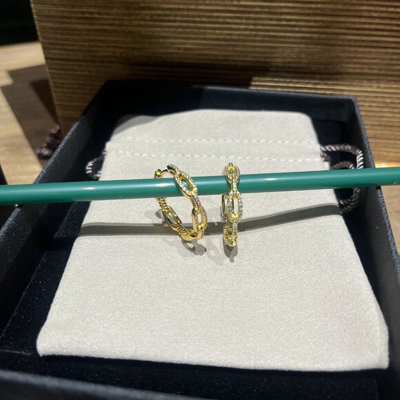 D̲a̲v̲i̲d̲ ̲Y̲u̲r̲m̲a̲n̲ Earrings - Picture 3 of 6